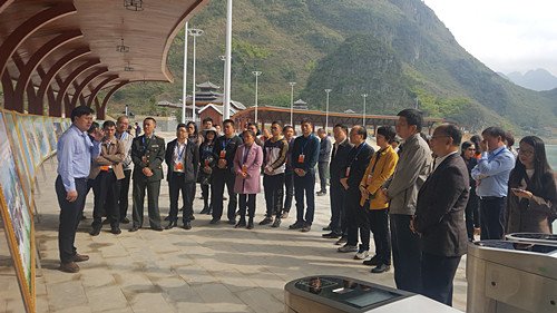 凌云县有多少人口_浑源县 走进凌云口 千人霞客行 徒步穿越活动成功举办